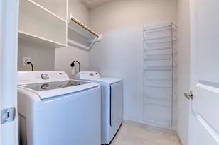 954 Fisher St, Houston, TX 77018 - Photo 27