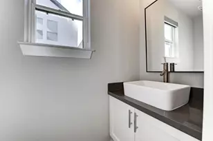 954 Fisher St, Houston, TX 77018 - Photo 23