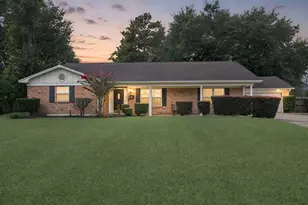 1255 Sandwood Ln, Beaumont, TX 77706 - Photo 1