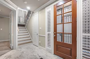 107 Dennis St, Houston, TX 77006 - Photo 7