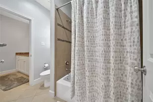 1642 Richelieu Ln, Houston, TX 77018 - Photo 15