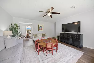 1620 W US Highway 290, Carmine, TX 78932 - Photo 7