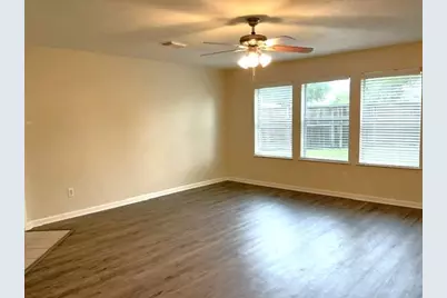 410 Sun River Lane, Galveston, TX 77539 - Photo 5