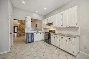 11103 Hidden Bend Dr, Houston, TX 77064 - Photo 7