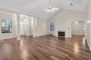 14018 Danton Falls Dr, Houston, TX 77041 - Photo 9