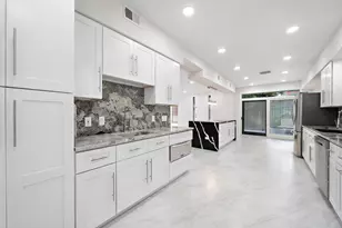 1111 Potomac Dr, Houston, TX 77057 - Photo 5