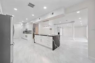 1111 Potomac Dr, Houston, TX 77057 - Photo 3