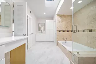 1111 Potomac Dr, Houston, TX 77057 - Photo 11