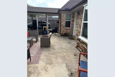 10127 Hanka Drive, Houston, TX 77043 - Photo 11