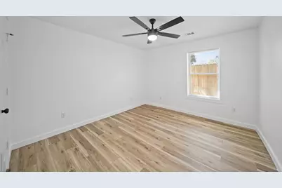 4154 Erby Street #A, Houston, TX 77087 - Photo 15