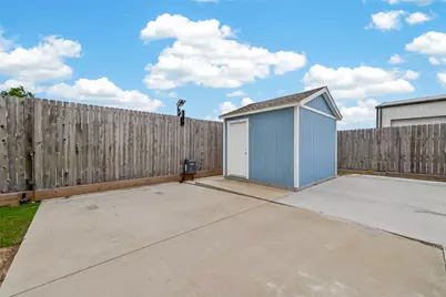 2406 Droxford Drive, Houston, TX 77008 - Photo 45