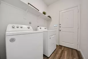 1802 Corsica Crk Ln, Rosharon, TX 77583 - Photo 31