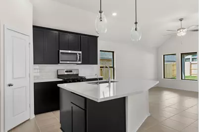 1064 Shoal Creek Trail, Conroe, TX 77304 - Photo 5