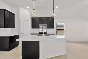 1064 Shl Crk Trl, Conroe, TX 77304 - Photo 3