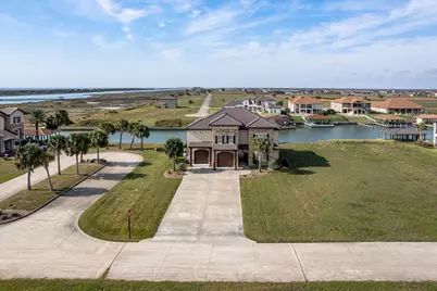 230 Chateau Way, Port O Connor, TX 77982 - Photo 5