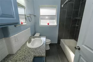 110 S Magnolia St, Lake Jackson, TX 77566 - Photo 25