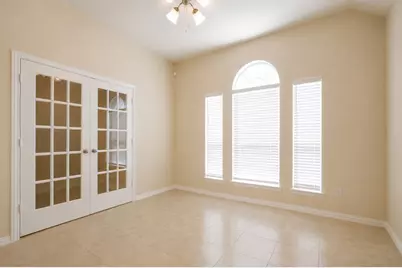 604 W Linnwood Drive, Woodbranch, TX 77357 - Photo 3