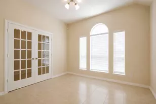604 W Linnwood Dr, Woodbranch, TX 77357 - Photo 3