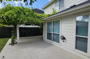 9207 Dairy View Ln, Houston, TX 77099 - Photo 35