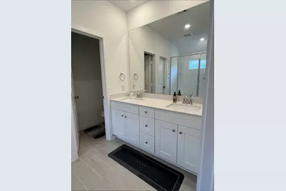 2219 Graycliff Estate Ln, League City, TX 77573 - Photo 9