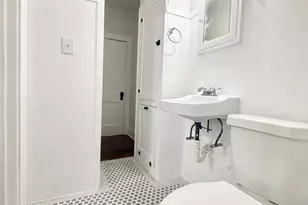 1126 Berthea St, Houston, TX 77006 - Photo 15