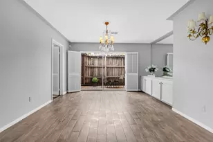 11542 Wickersham Ln, Houston, TX 77077 - Photo 7