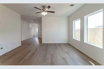 4632 Mesquite Trail Blush, Pinehurst, TX 77362 - Photo 3