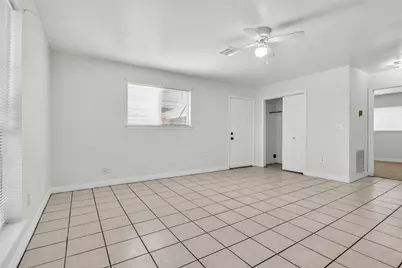 809 Brooks Street, Houston, TX 77009 - Photo 5