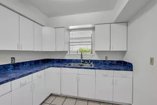 809 Brooks St, Houston, TX 77009 - Photo 13