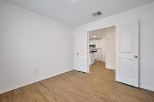 9603 Fulvetta Briar Ct, Baytown, TX 77521 - Photo 13