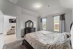 11331 Painted Trillium Ln Ln, Houston, TX 77044 - Photo 17