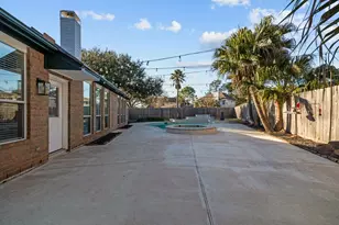 2372 Autumn Mist Ct, League City, TX 77573 - Photo 33