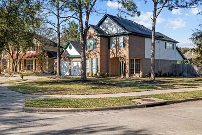 2372 Autumn Mist Court, League City, TX 77573 - Photo 1