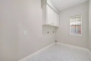 4907 Keneshaw St, Sugar Land, TX 77479 - Photo 23