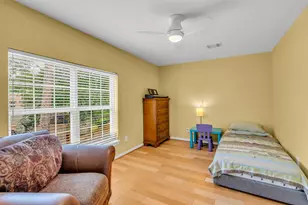 98 Winding Creek Pl, The Woodlands, TX 77381 - Photo 9