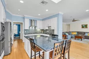 98 Winding Creek Pl, The Woodlands, TX 77381 - Photo 5