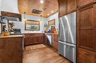 1720 East Dr, Beaumont, TX 77706 - Photo 7