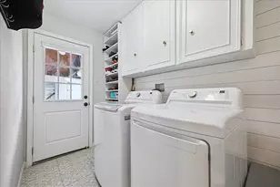 9710 Bob White Dr, Houston, TX 77096 - Photo 11