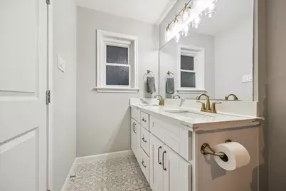 9710 Bob White Drive, Houston, TX 77096 - Photo 15