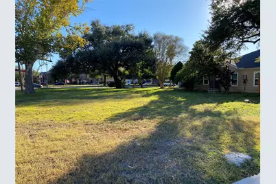 4800 Bellaire Boulevard, Bellaire, TX 77401 - Photo 3