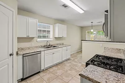 18011 Kinsale Valley Lane, Houston, TX 77060 - Photo 11