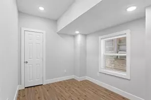 1412 Ave M 1/2, Galveston, TX 77550 - Photo 19