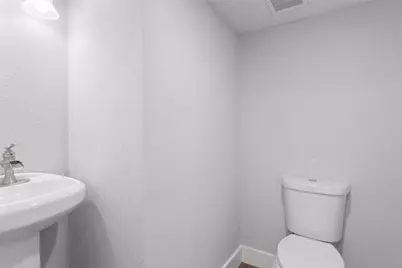 1412 Avenue M 1/2, Galveston, TX 77550 - Photo 11