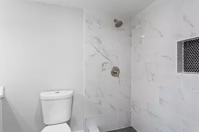 1412 Avenue M 1/2, Galveston, TX 77550 - Photo 15