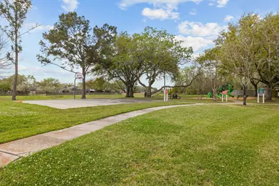 1734 Emerald Lake Court, Houston, TX 77062 - Photo 39