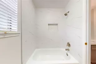15734 Lakedale Dr, Houston, TX 77095 - Photo 37