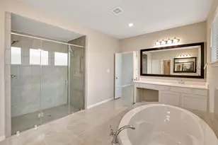 246 Peninsula Pt Dr, Montgomery, TX 77356 - Photo 23