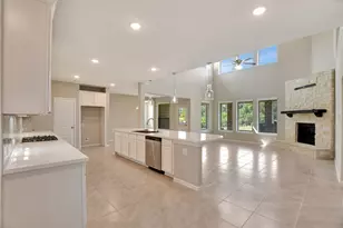 246 Peninsula Pt Dr, Montgomery, TX 77356 - Photo 9