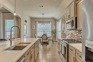 184 W Heritage Mill Cir, Tomball, TX 77375 - Photo 27