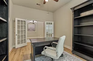 184 W Heritage Mill Cir, Tomball, TX 77375 - Photo 9